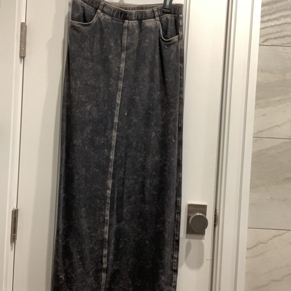 Hardtail forever aline skirt size medium - Picture 2 of 4